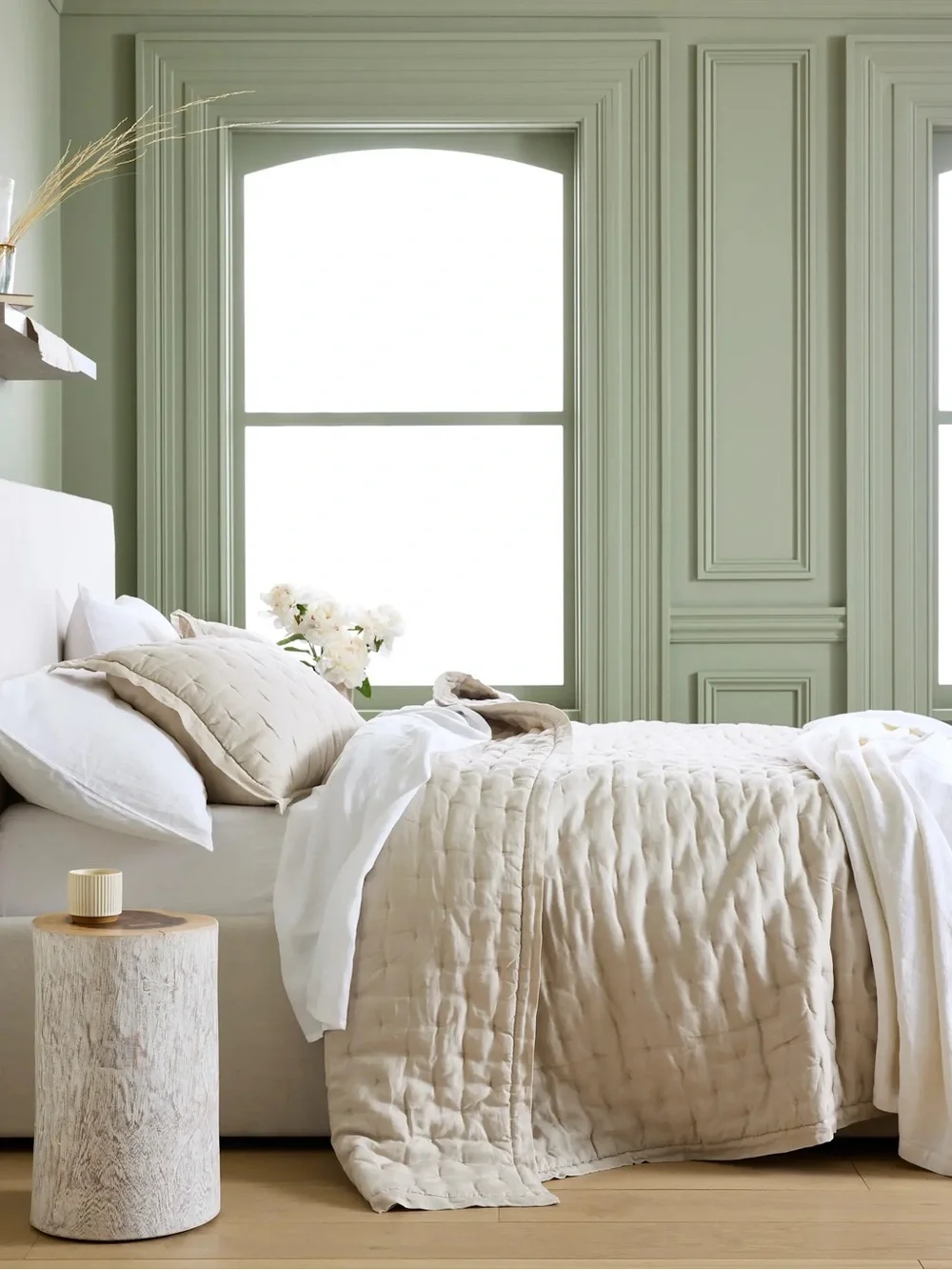Quince Full/Queen European Linen Dream Quilt in Sand